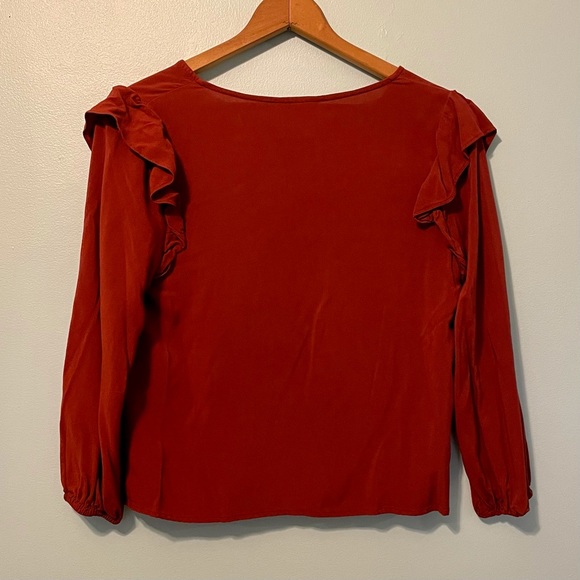 Universal Thread V-Neck Ruffle Top - Picture 4 of 4